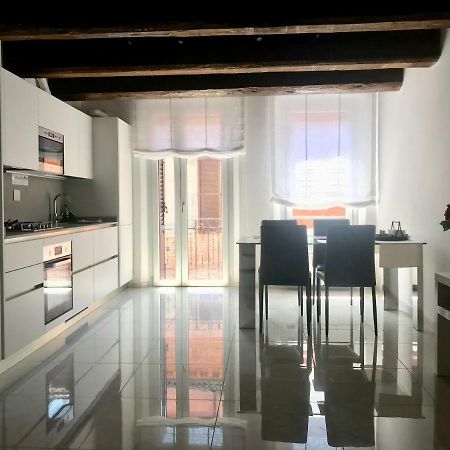 Moderno Affaccio Su Via Mazzini Apartment Ferrara Exterior photo
