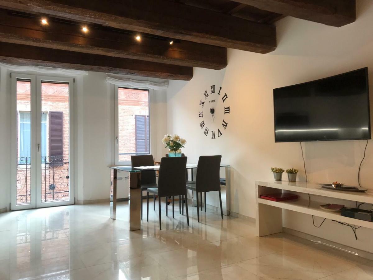Moderno Affaccio Su Via Mazzini Apartment Ferrara Exterior photo